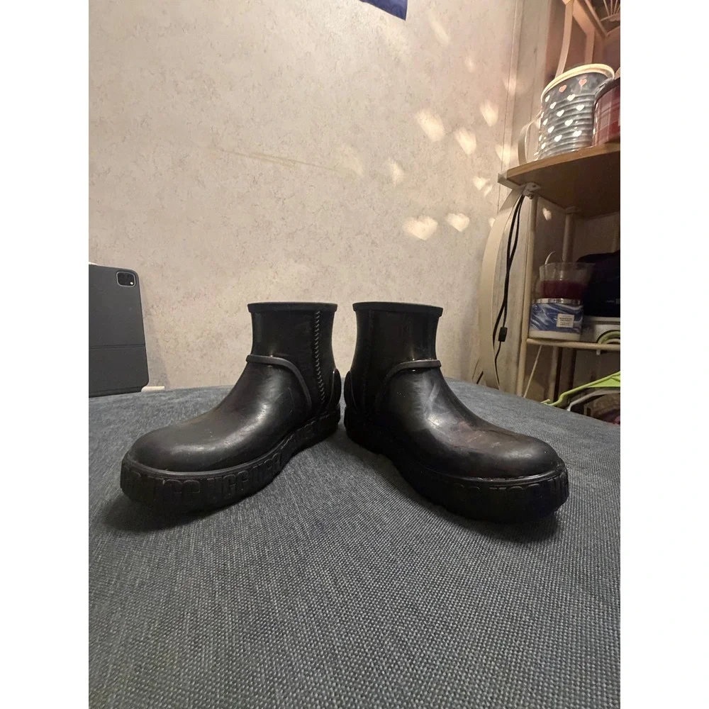 UGG Tasman Drizlita Black Waterproof‎ Rain Boots Kids Size 13 1130361K